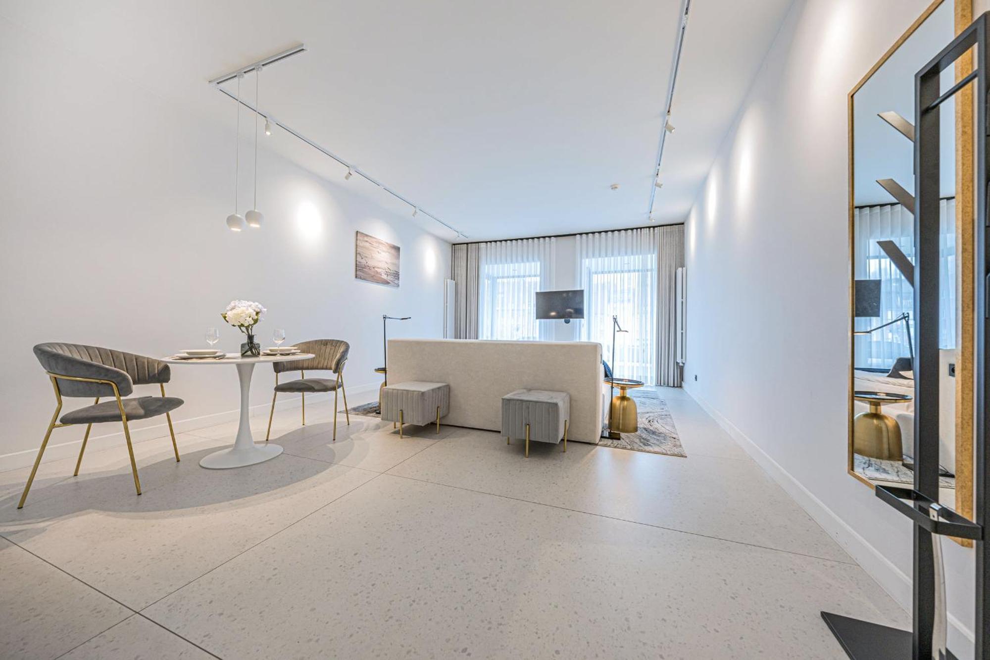 Rent Like Home - Deo Plaza Wyspa Spichrzow Гданьск Экстерьер фото